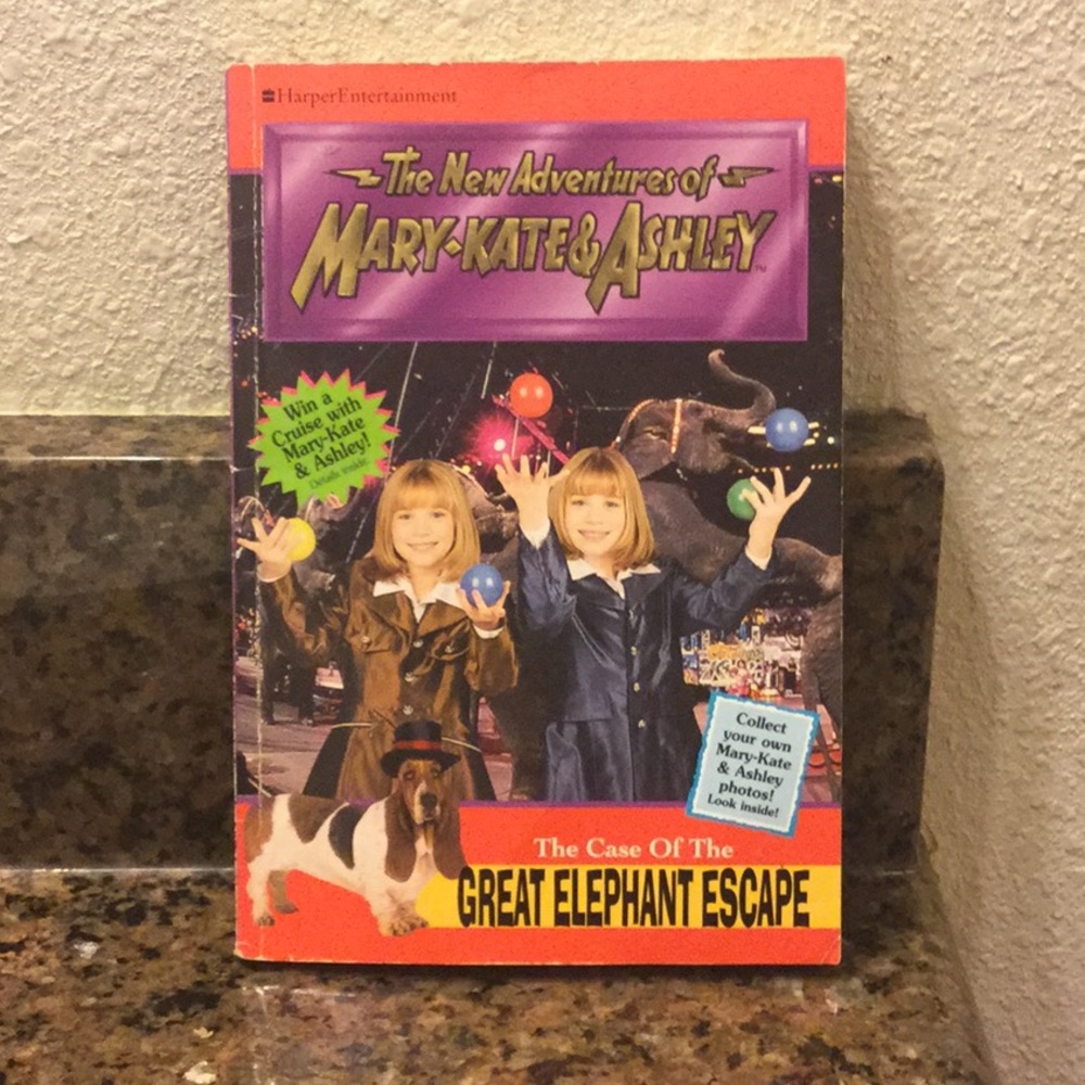 New Adventures of Mary-Kate & Ashley book